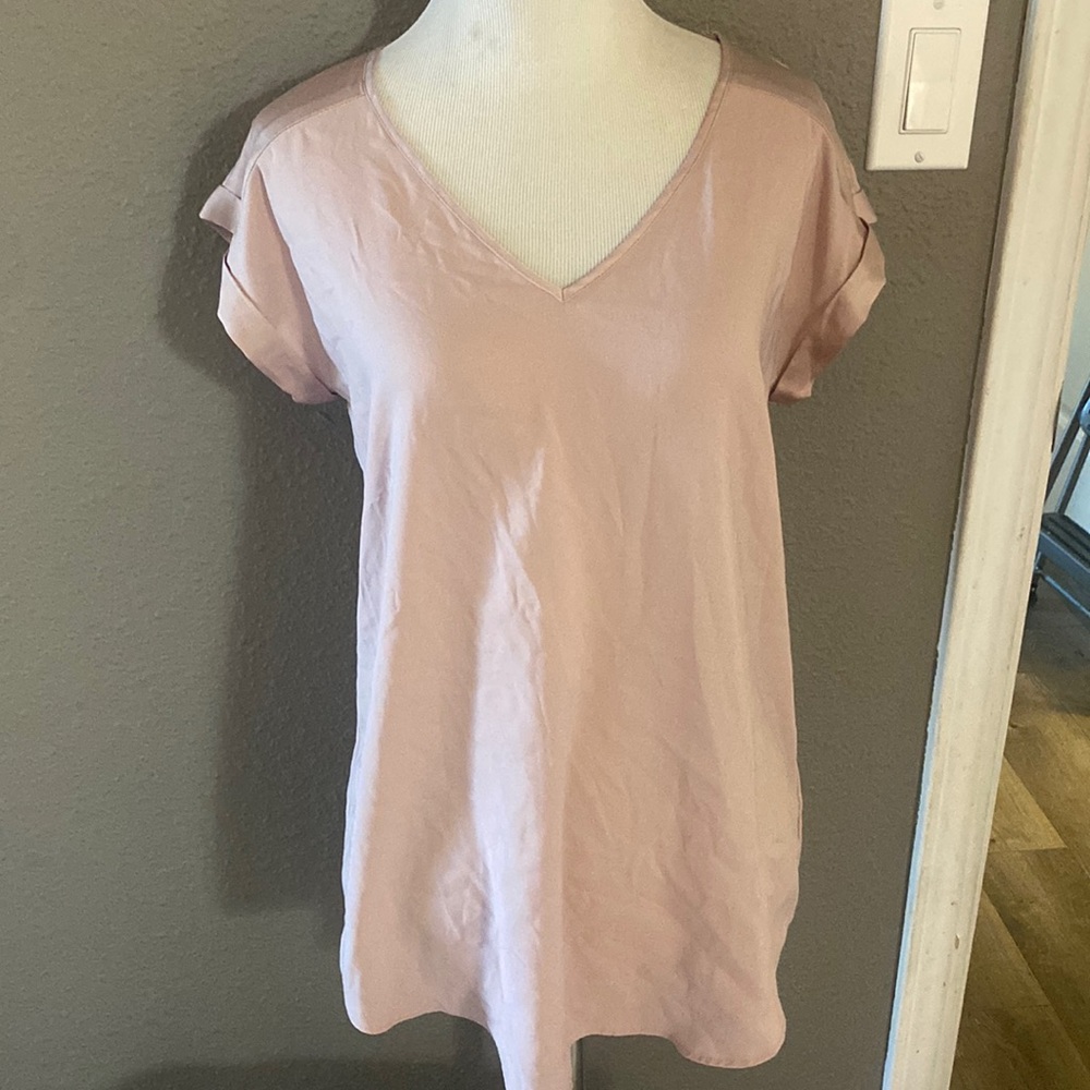 Express v neck portfolio blouse